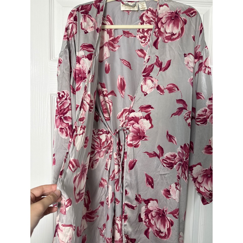 Victoria's Secret Gold Label Silk Robe Size M/L Grey Pink Vintage Floral Wrap - Picture 4 of 7